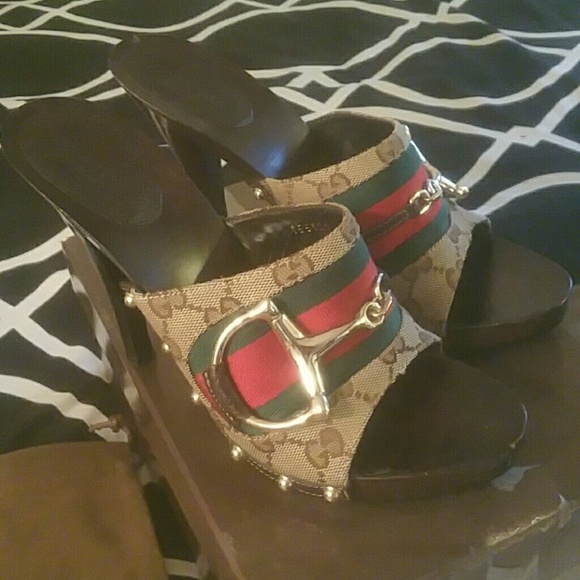 gucci buckle heels